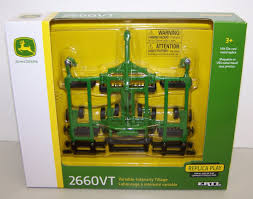 1/64 John Deere 2660VT Vertical Tillage