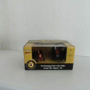 1/64 Case IH Burr Ridge 806 & Magnum 335 Tractor Set