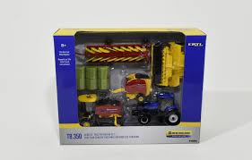1/64 Ford New Holland T8.350 Haying Set