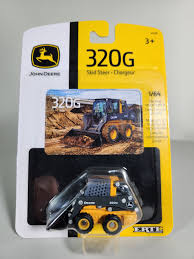 1/64 John Deere 320G Skid Steer