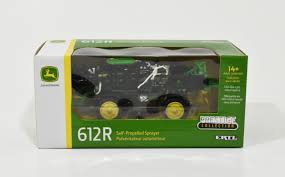 1/64 John Deere 612R Prestige Sprayer