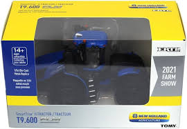 1/64 New Holland T9.600 Smart Trax 2021 Farm Show