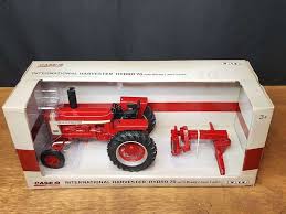 1/16 Case IH Hydro 70 with Rear Blade