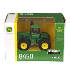1/64 John Deere 8450 Prestige Tractor