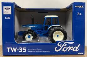 1/32 Ford TW-35/Duals