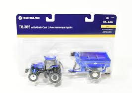 1/64 New Holland T8.385 with Grain Cart